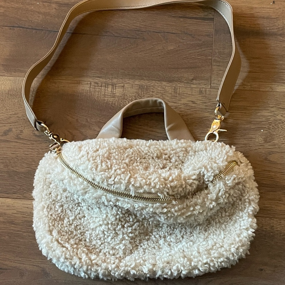 By Anthropologie Primecut Box‎ Faux Sherpa Belt Bag
